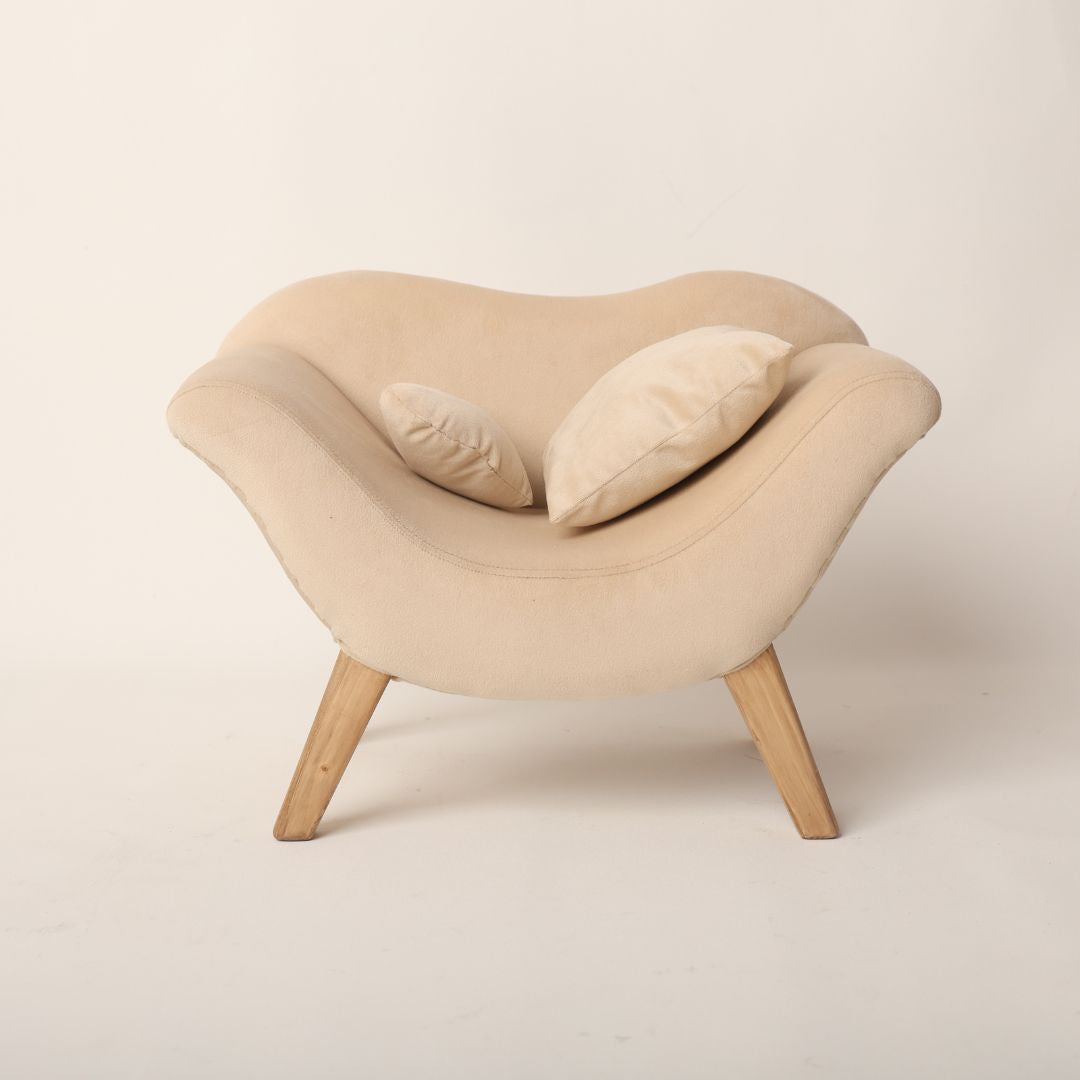 Lip Sofa Newborn & Sitter Baby Prop – Perfect for Playful Photoshoots